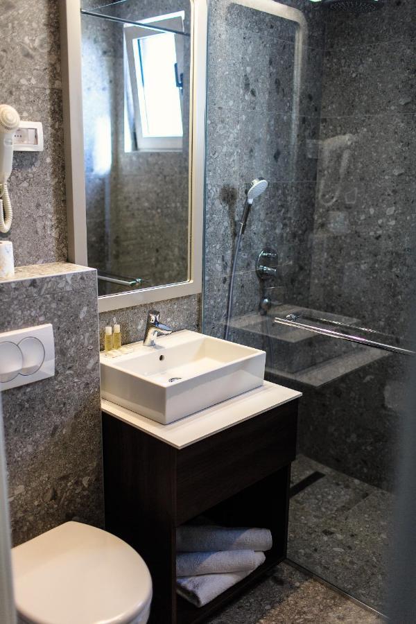 Hotel Bono ブドヴァ エクステリア 写真