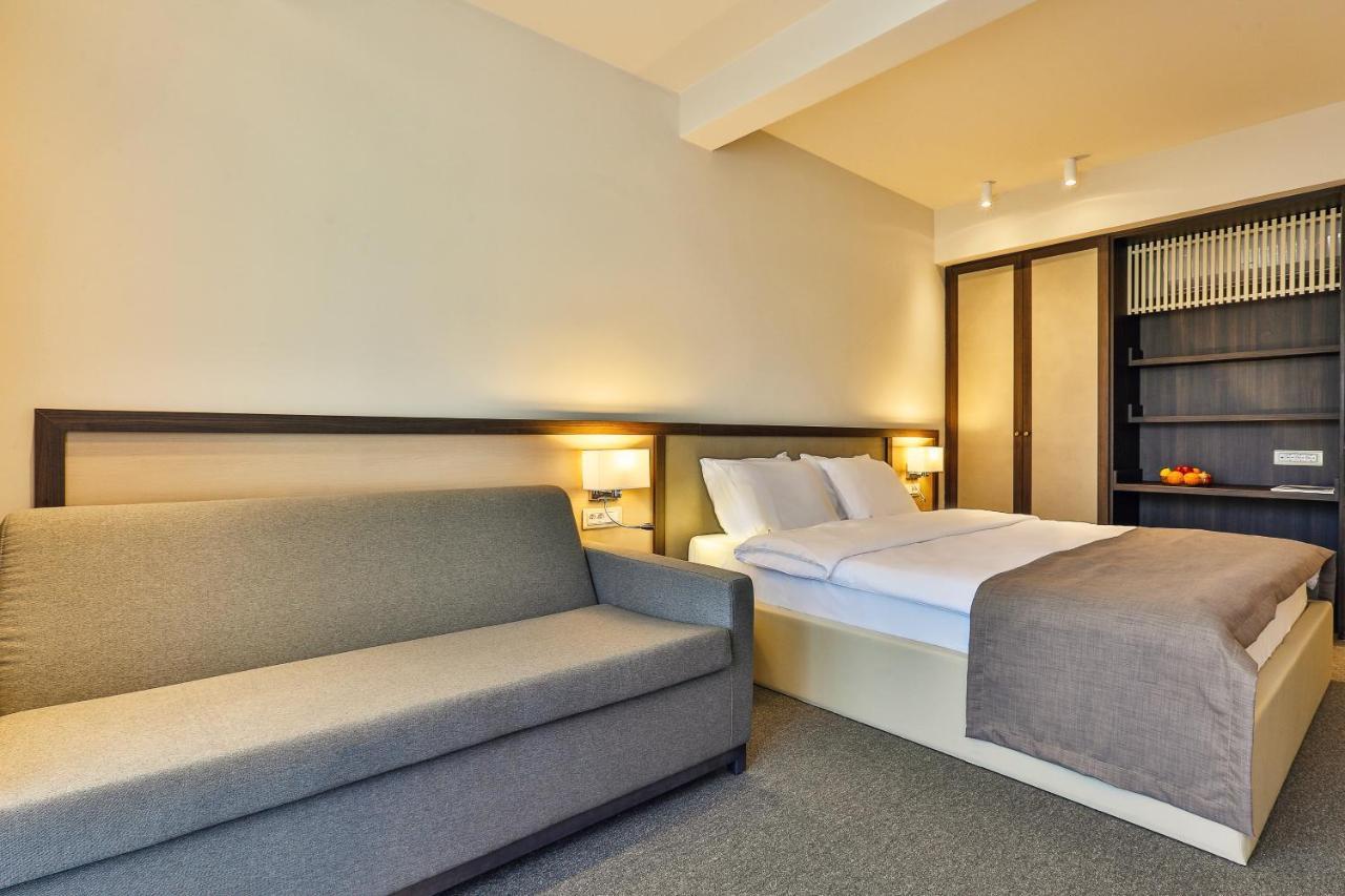 Hotel Bono ブドヴァ エクステリア 写真