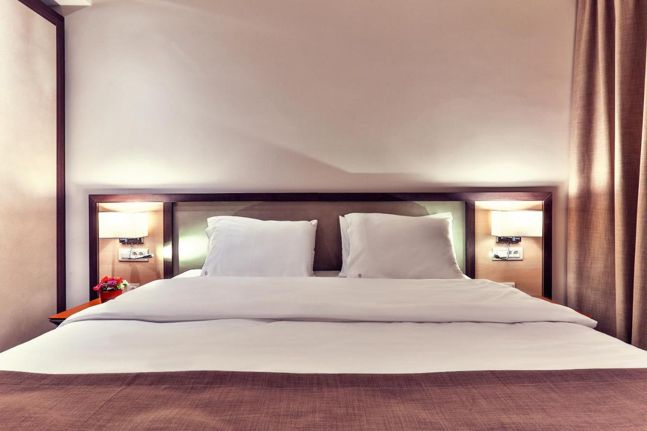 Hotel Bono ブドヴァ エクステリア 写真